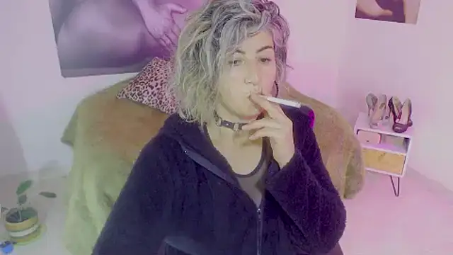 Snapshot of agnes_blackmoree chatting on 7, 12, 2024 agnes blackmoree online show from 7, 12, 2024