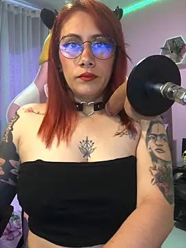 Luna Paris  online show from 1, 12, 2024