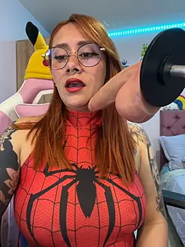 Luna Paris  online show from 27, 10, 2025