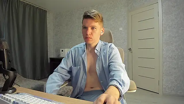Bananas dick online show from 4, 10, 2025
