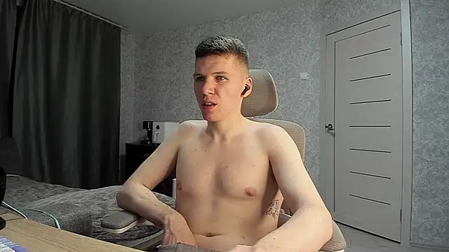 Bananas dick online show from 20, 4, 2026