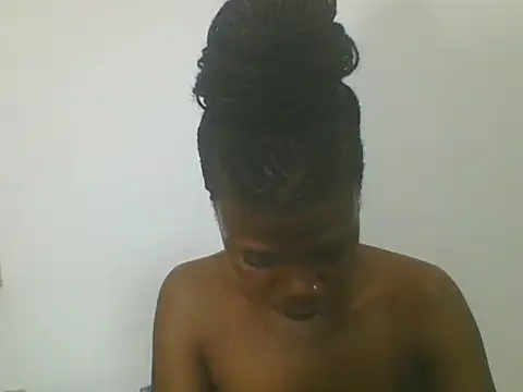 Snapshot of Sweetbaby004 chatting on 25, 9, 2025 Sweetbaby004 online show from 25, 9, 2025