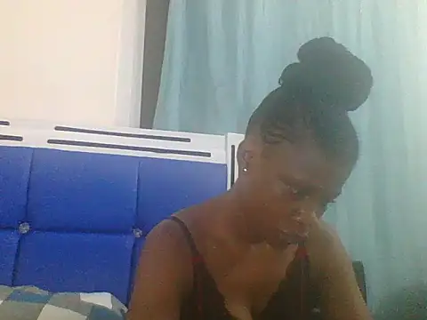 Snapshot of Sweetbaby004 chatting on 26, 9, 2025 Sweetbaby004 online show from 26, 9, 2025