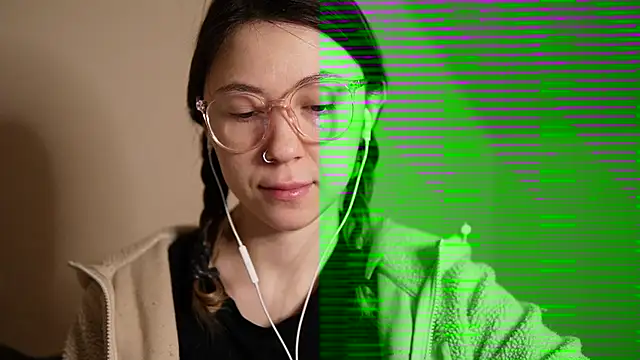 chibi moon  online show from 13, 12, 2024