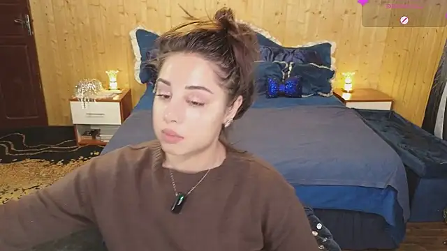 VanessaDoyle online show from 6, 2, 2025