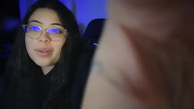 Snapshot of drizzypeach602 chatting on 2, 1, 2025 drizzypeach602 online show from 2, 1, 2025