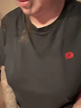 Snapshot of drizzypeach602 chatting on 24, 1, 2025 drizzypeach602 online show from 24, 1, 2025