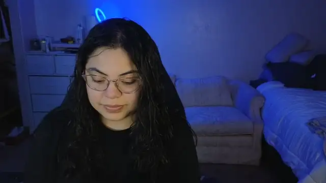 Snapshot of drizzypeach602 chatting on 1, 2, 2025 drizzypeach602 online show from 1, 2, 2025