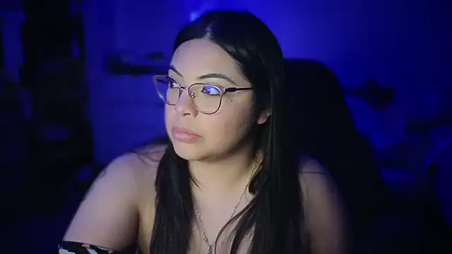 Snapshot of drizzypeach602 chatting on 6, 2, 2025 drizzypeach602 online show from 6, 2, 2025