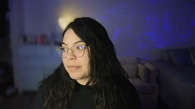 Snapshot of drizzypeach602 chatting on 8, 2, 2025 drizzypeach602 online show from 8, 2, 2025