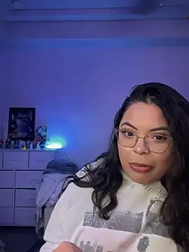 Snapshot of drizzypeach602 chatting on 14, 2, 2025 drizzypeach602 online show from 14, 2, 2025