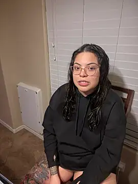 Snapshot of drizzypeach602 chatting on 22, 2, 2025 drizzypeach602 online show from 22, 2, 2025