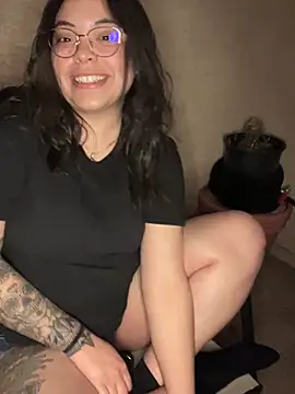 Snapshot of drizzypeach602 chatting on 28, 2, 2025 drizzypeach602 online show from 28, 2, 2025