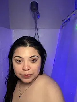 Snapshot of drizzypeach602 chatting on 10, 3, 2025 drizzypeach602 online show from 10, 3, 2025