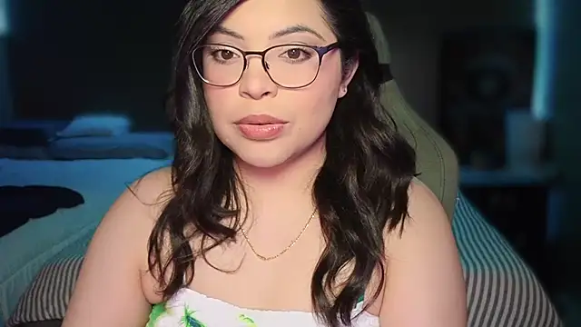 Snapshot of drizzypeach602 chatting on 13, 9, 2025 drizzypeach602 online show from 13, 9, 2025