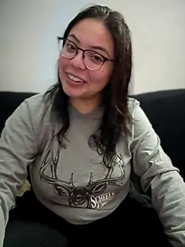 Snapshot of drizzypeach602 chatting on 19, 9, 2025 drizzypeach602 online show from 19, 9, 2025