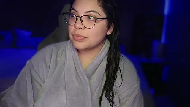 Snapshot of drizzypeach602 chatting on 20, 9, 2025 drizzypeach602 online show from 20, 9, 2025