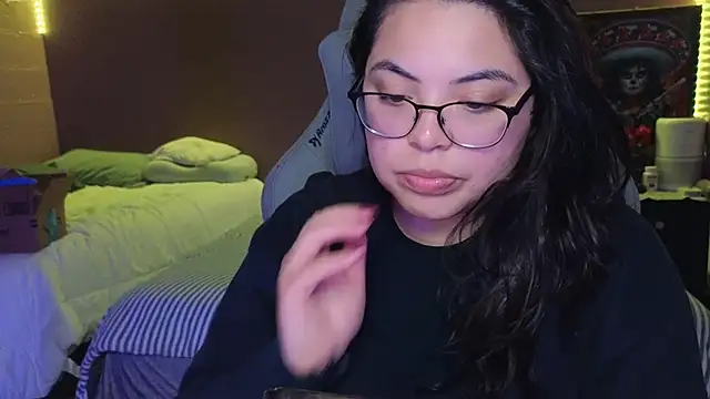 Snapshot of drizzypeach602 chatting on 2, 10, 2025 drizzypeach602 online show from 2, 10, 2025