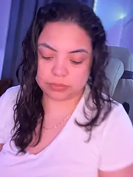 Snapshot of drizzypeach602 chatting on 2, 11, 2025 drizzypeach602 online show from 2, 11, 2025