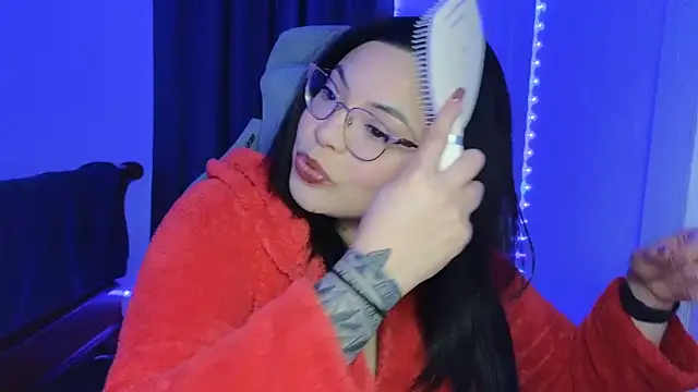 Snapshot of drizzypeach602 chatting on 19, 11, 2025 drizzypeach602 online show from 19, 11, 2025