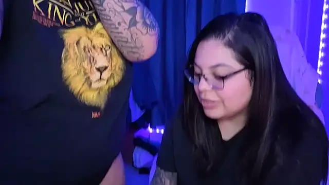 Snapshot of drizzypeach602 chatting on 12, 1, 2026 drizzypeach602 online show from 12, 1, 2026