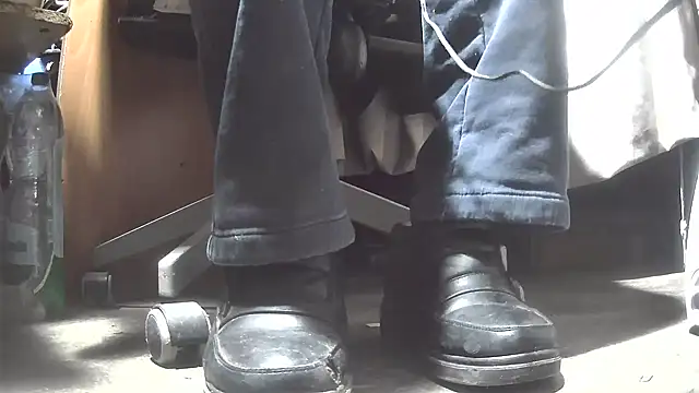 nonnomaturobisex online show from 25, 2, 2025