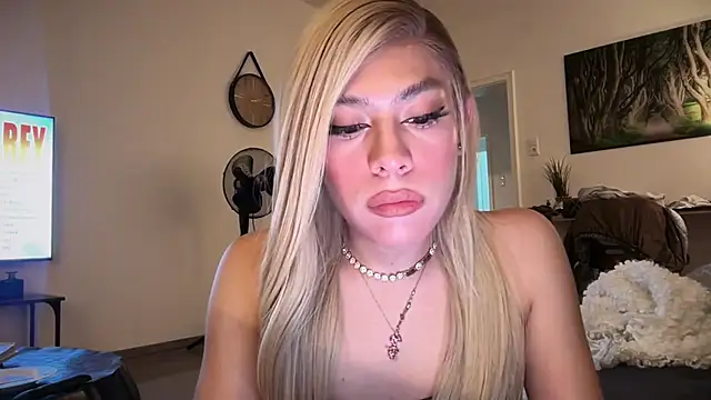 saray doll online show from 20, 2, 2026