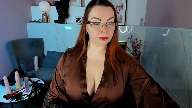 MrsIngrid online show from 19, 4, 2026