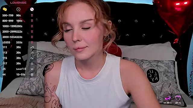 Snapshot of LianaFord chatting on 7, 2, 2025 LianaFord online show from 7, 2, 2025