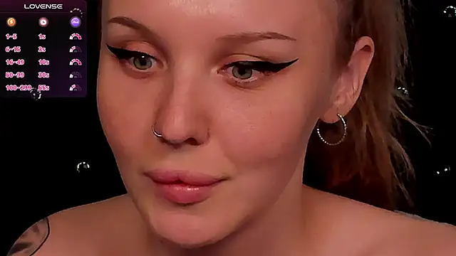 Snapshot of LianaFord chatting on 23, 2, 2025 LianaFord online show from 23, 2, 2025