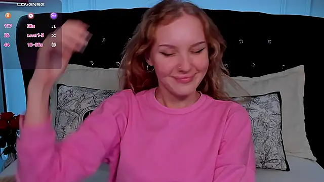 Snapshot of LianaFord chatting on 24, 2, 2025 LianaFord online show from 24, 2, 2025