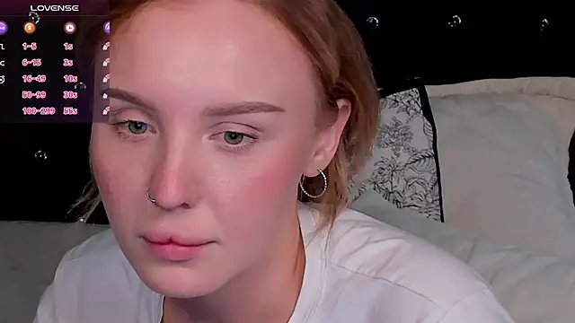 Snapshot of LianaFord chatting on 3, 3, 2025 LianaFord online show from 3, 3, 2025