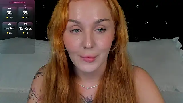 Snapshot of LianaFord chatting on 16, 11, 2025 LianaFord online show from 16, 11, 2025