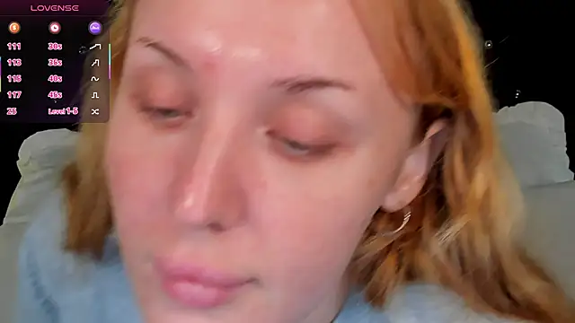 Snapshot of LianaFord chatting on 29, 11, 2025 LianaFord online show from 29, 11, 2025