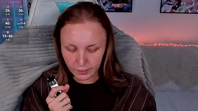 Snapshot of LianaFord chatting on 9, 6, 2026 LianaFord online show from 9, 6, 2026