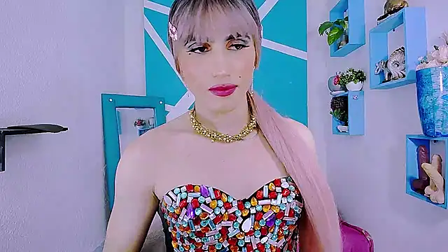 priscilahotker online show from 23, 3, 2025