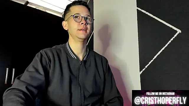 Snapshot of Cris_myster chatting on 22, 1, 2025 Cris myster online show from 22, 1, 2025