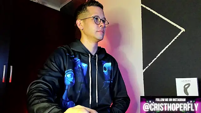 Snapshot of Cris_myster chatting on 28, 1, 2025 Cris myster online show from 28, 1, 2025