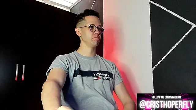 Snapshot of Cris_myster chatting on 2, 2, 2025 Cris myster online show from 2, 2, 2025