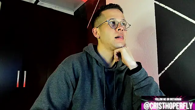 Snapshot of Cris_myster chatting on 8, 3, 2025 Cris myster online show from 8, 3, 2025