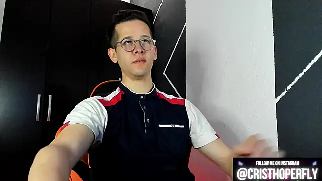 Snapshot of Cris_myster chatting on 17, 3, 2025 Cris myster online show from 17, 3, 2025