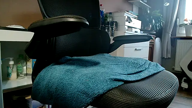 Snapshot of suedel65 chatting on 23, 10, 2025 suedel65 online show from 23, 10, 2025