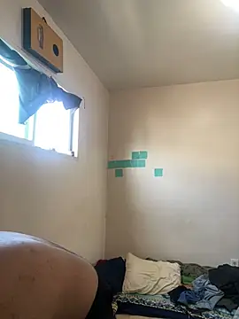 Snapshot of imyogi23 chatting on 18, 2, 2025 imyogi23 online show from 18, 2, 2025