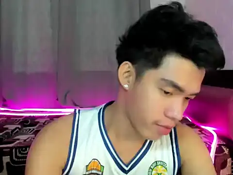 Snapshot of Lightjt04 chatting on 2, 10, 2025 Lightjt04 online show from 2, 10, 2025