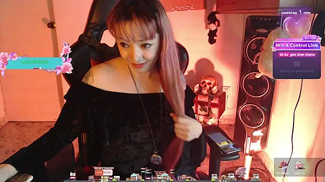 pink-2022 online show from 19, 12, 2024