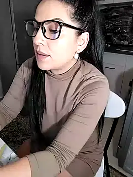 Snapshot of hot-babygirl chatting on 25, 1, 2025 hot-babygirl online show from 25, 1, 2025