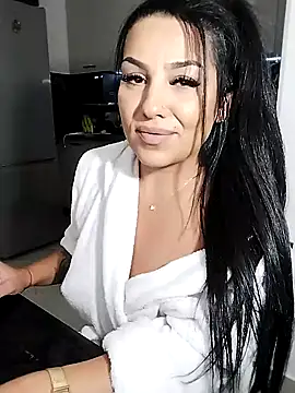 Snapshot of hot-babygirl chatting on 6, 10, 2025 hot-babygirl online show from 6, 10, 2025