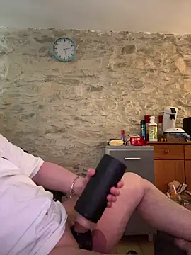 Snapshot of yann2392 chatting on 17, 5, 2026 yann2392 online show from 17, 5, 2026