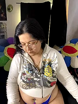 MsConejitaa online show from 8, 11, 2025