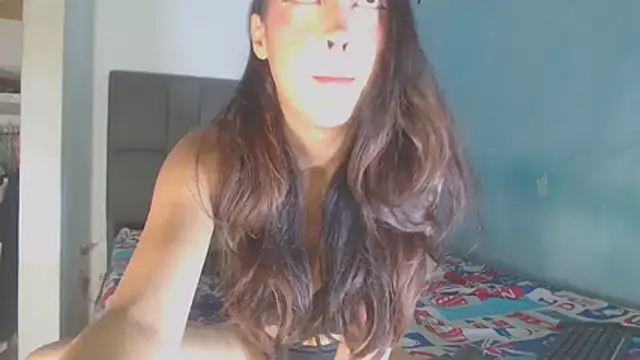 isabela-and-her-friends online show from 26, 7, 2026